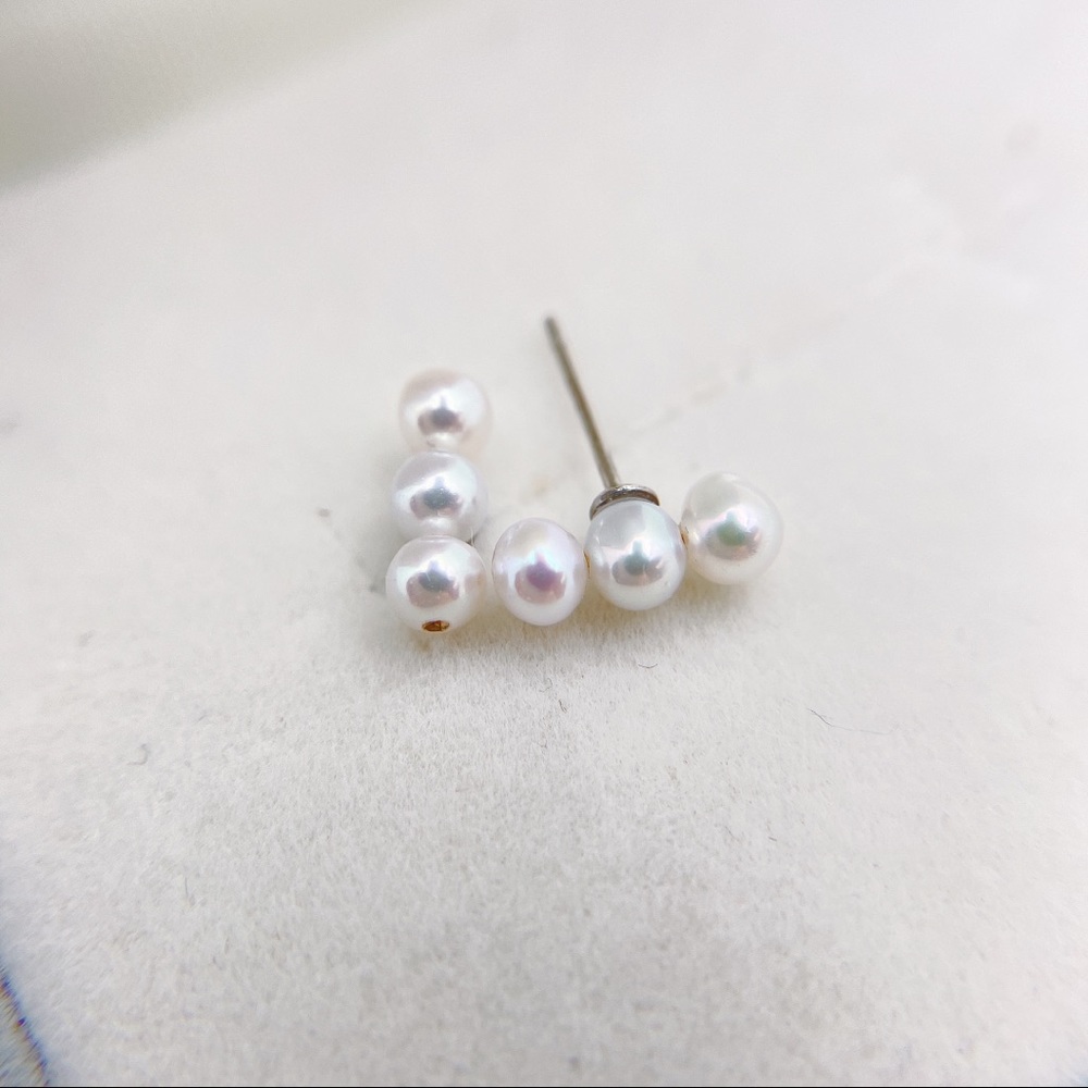 S925 Mini Akoya pearl bar studs - Picture 9 of 9